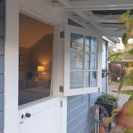 Cabins On Tudor Bed & Breakfast Motueka Exterior foto